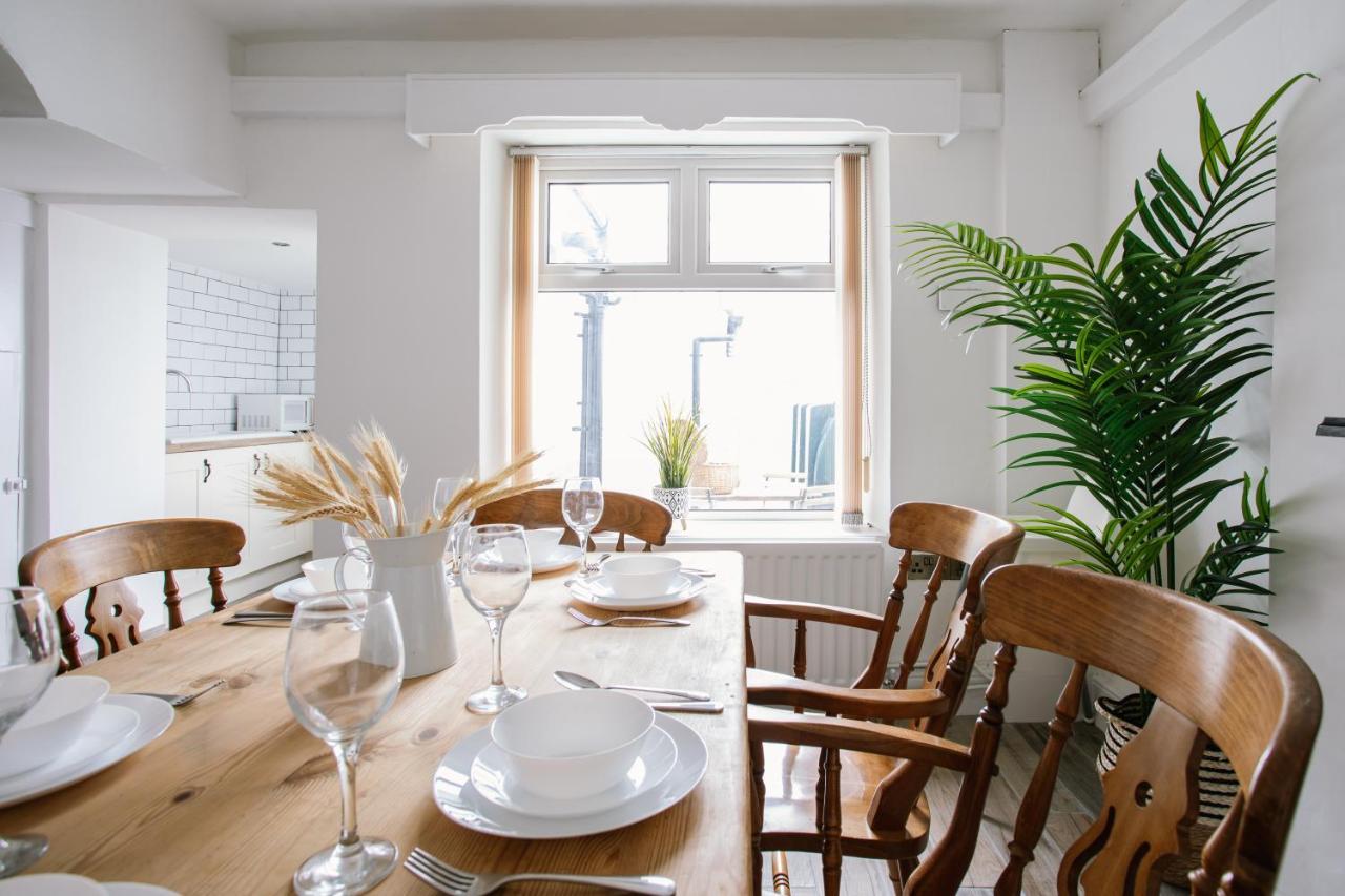 Cosy Period Cottage 2Min Walk To The Beach Portrush Dış mekan fotoğraf